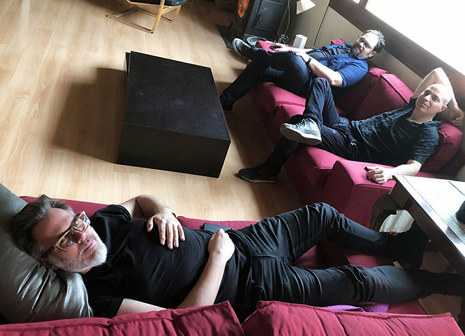 Markus Reuter Truce